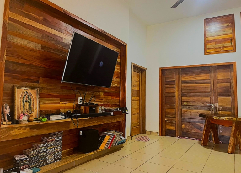 WhatsApp Image 2025-11-08 at 11.32