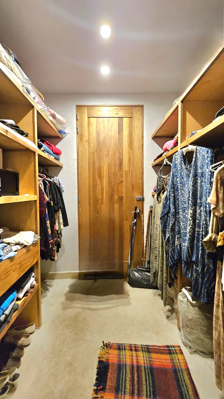 WhatsApp Image 2025-11-08 at 11.35