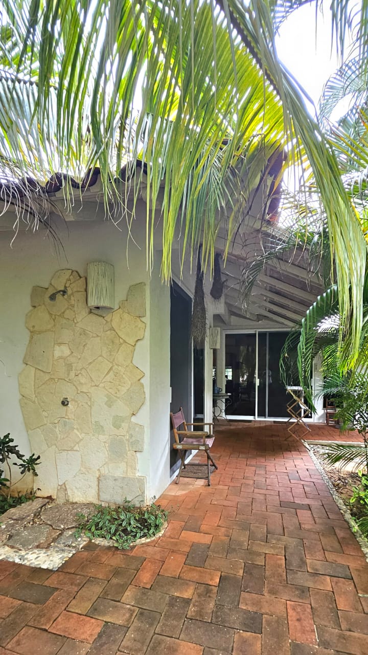 WhatsApp Image 2025-11-08 at 11.35